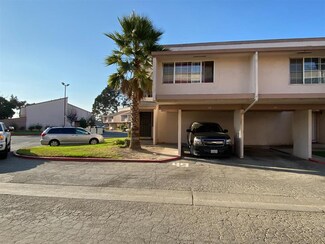 914 Acosta Plaza Unit 49, Salinas, CA 93905