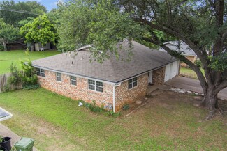 325 Belmont St, Hurst, TX 76053