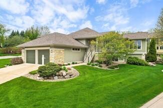 5006 Wenlock Rose Ct, Middleton, WI 53562