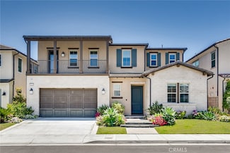 5192 Goldenrod Cir, Huntington Beach, CA 92649