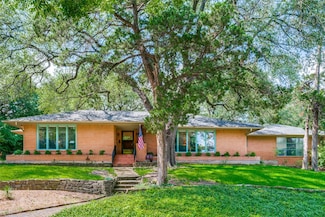 828 Evergreen Hills Rd, Dallas, TX 75208