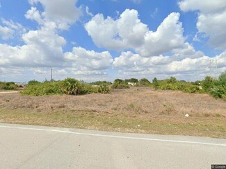 1541 Gretchen Ave S, Lehigh Acres, FL 33973