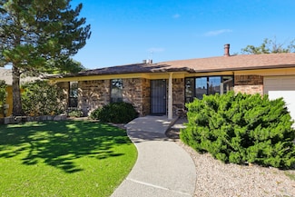6917 Marilyn Ave NE, Albuquerque, NM 87109