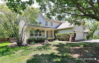 1115 E Fox Chase Dr, Round Lake Beach, IL 60073