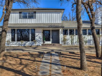 2504 Meadow View Rd, Edmond, OK 73013