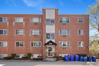 549 Adams St Unit 4, Dorchester, MA 02122