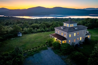 169 Baker Rd, West Hurley, NY 12491
