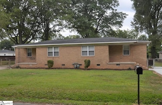 102 Pleasant Dr, Mauldin, SC 29662