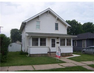 1537 S Arnold St, South Bend, IN 46613