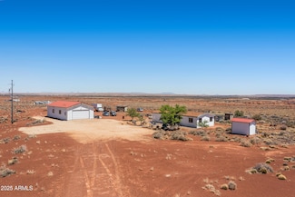 8613 Reata Rd, Winslow, AZ 86047