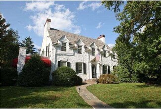 903 Edgehill Rd, Wilmington, DE 19807