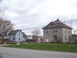 11506 Maple Ave, Hebron, IL 60034