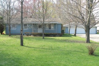 65869 Lakeshore Dr, Vandalia, MI 49095