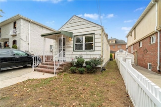 2172 E 72nd St, Brooklyn, NY 11234