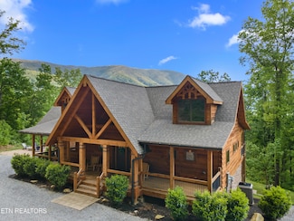 3859 Clabo Mountain Ln, Sevierville, TN 37862