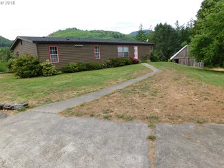 41308 S Powers Rd, Powers, OR 97466
