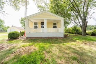 3676 E Ponderosa Ln, Springfield, MO 65803