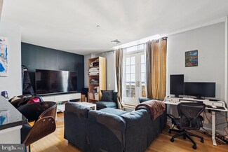 111 S 15th St Unit P304, Philadelphia, PA 19102