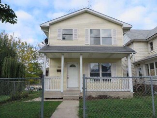 1022 Adams St, North Chicago, IL 60064
