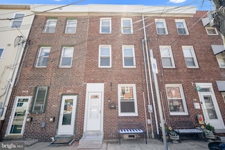 864 Moyer St, Philadelphia, PA 19125