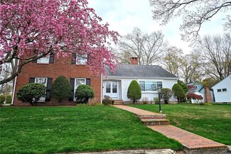74 W Blue Ridge Rd, Cranston, RI 02920