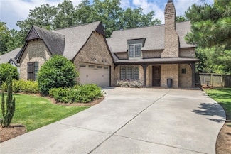 1150 Walden Ln, Auburn, AL 36830
