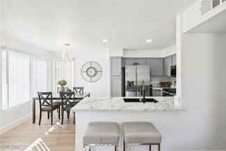 3425 E Russell Rd Unit 202, Las Vegas, NV 89120