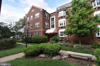 2107 N Scott St Unit 66, Arlington, VA 22209
