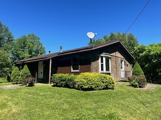 2312 Ridge Rd, Fabius, NY 13063