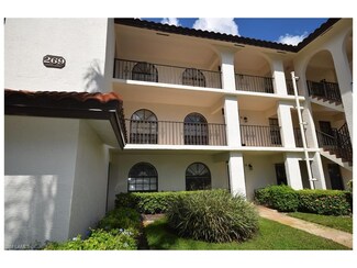 269 Deerwood Cir Unit 13-4, Naples, FL 34113