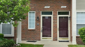 15337 Yale Dr Unit 215, Clinton Township, MI 48038