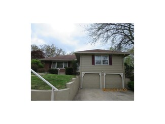 5105 NW 60th St, Kansas City, MO 64151