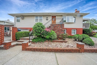 159-51 160th Ave, Howard Beach, NY 11414