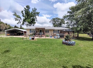 160 Clark St, Taneyville, MO 65759