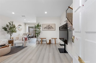 8482 Benjamin Dr Unit 10, Huntington Beach, CA 92647