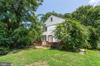 4816 Emo St, Capitol Heights, MD 20743