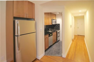 32 W 72nd St Unit 2-D, New York, NY 10023