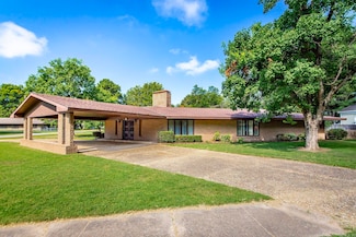 314 SE 5th St, England, AR 72046