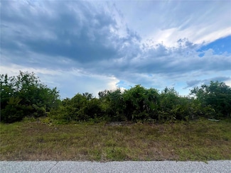 7728 St Regis Cir, Port Charlotte, FL 33981