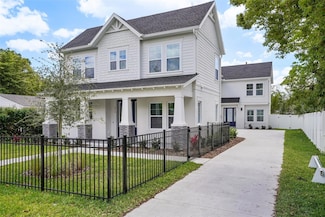 216 E Harding St, Orlando, FL 32806