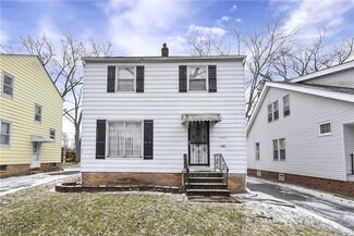 5151 Erwin St, Maple Heights, OH 44137