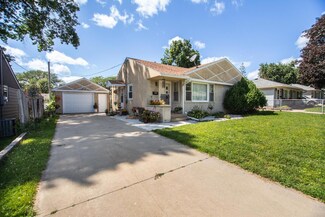 1509 10th Ave NE, Rochester, MN 55906