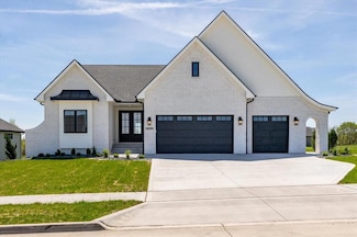 18284 Baxter Dr, Clive, IA 50325