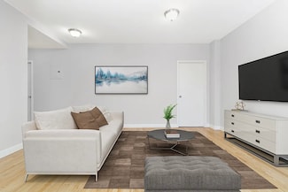 152 Ludlow St Unit 2 B, New York, NY 10002