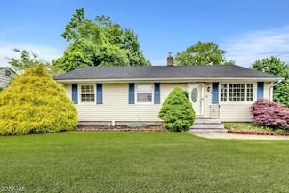 110 Willow Ave, Piscataway, NJ 08854