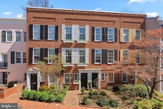 1663 32nd St NW, Washington, DC 20007