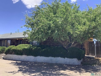 1609 Helena Dr, Gallup, NM 87301