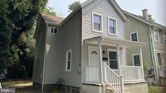 69 Carpenter St, Salem, NJ 08079