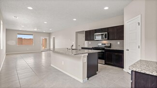 1507 Woods St, Rio Rancho, NM 87144