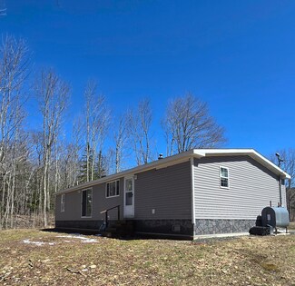 150 Jackson Rd, Waldoboro, ME 04572